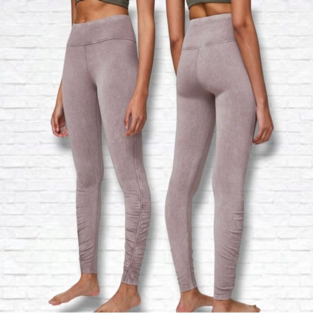 Lululemon Inner Glow Tight 28" in Washed Half Moon Size 6